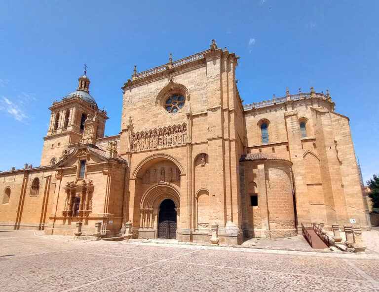 Spainciudadrodrigocatedralsantamaria01